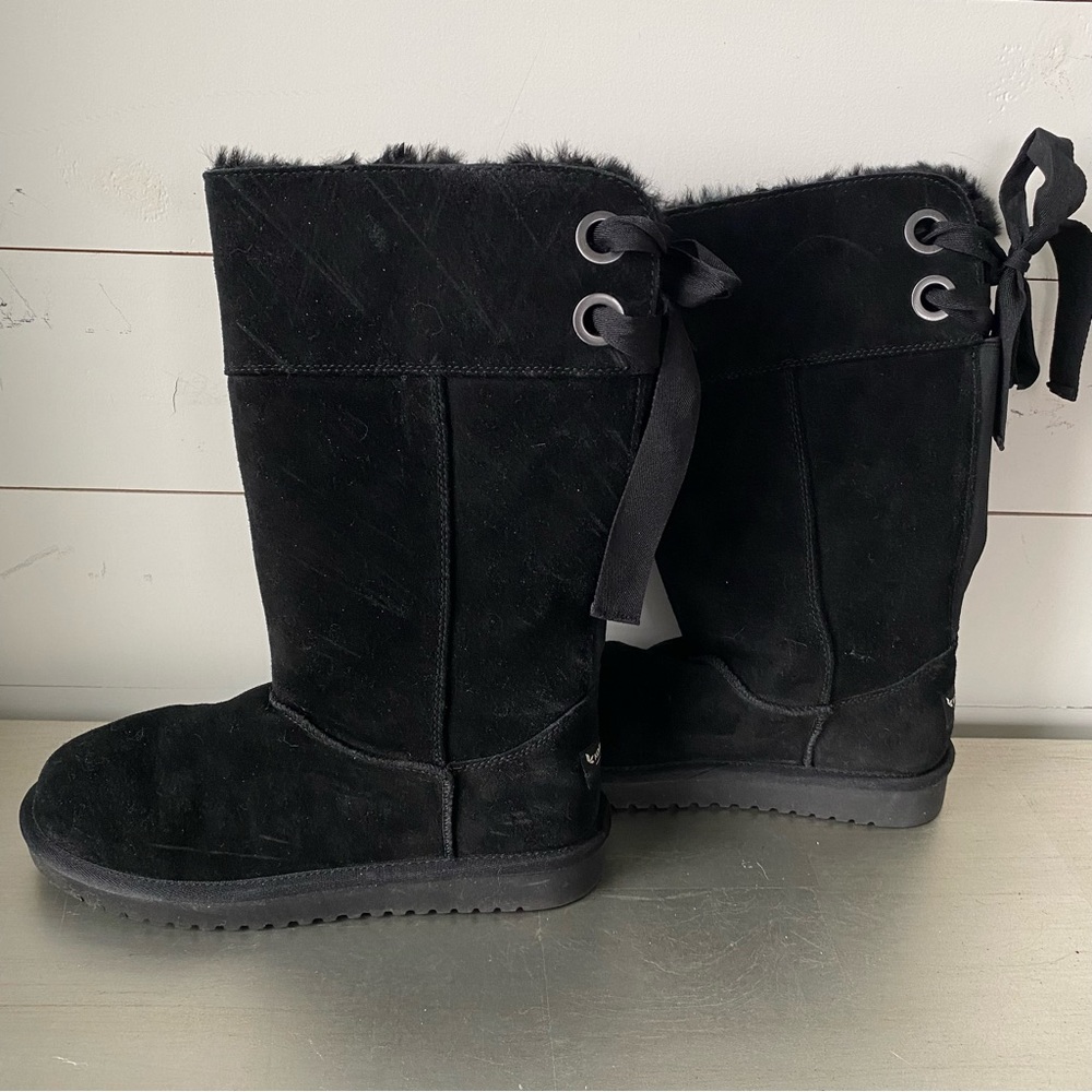 black ugg boots w ribbon back